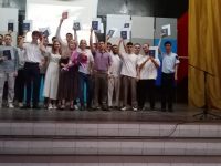4ZaBJ5G8Uy0